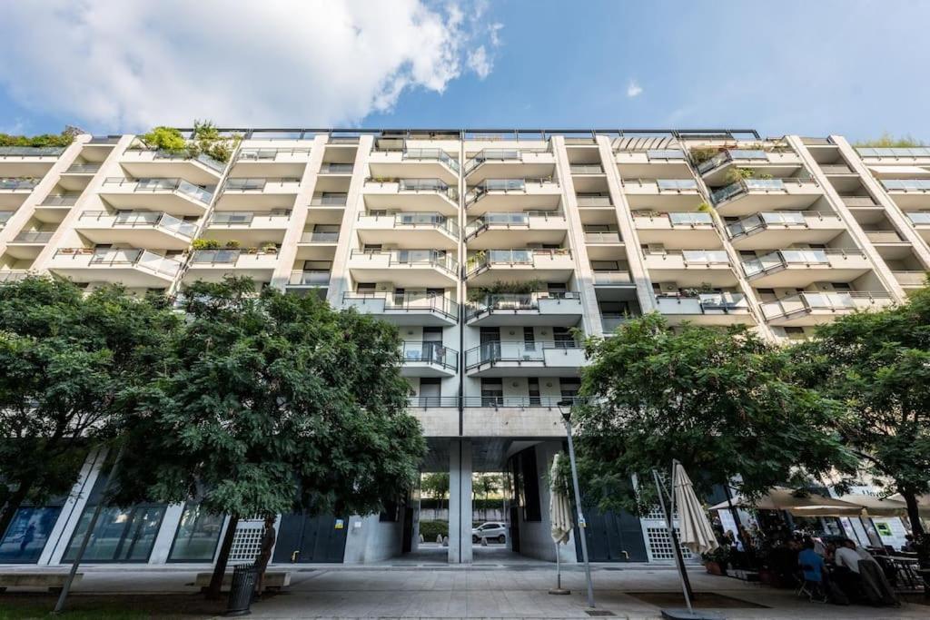Santa Giulia Connect Apartment Milan Exterior photo