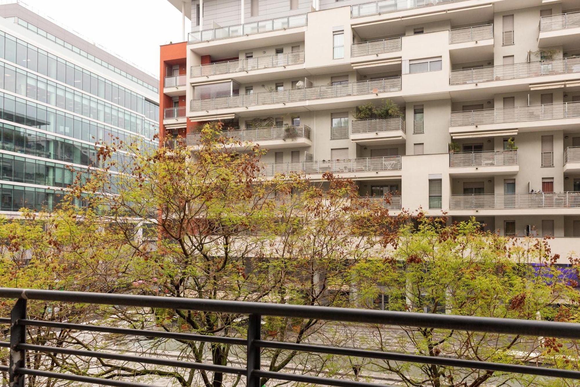 Santa Giulia Connect Apartment Milan Exterior photo